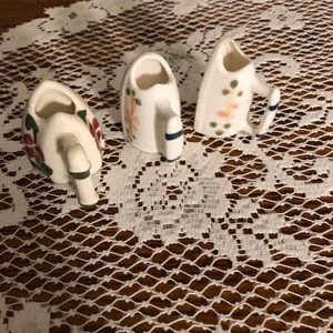 Lot of 3 vintage ceramic Iron toothpick holders! Cute!!